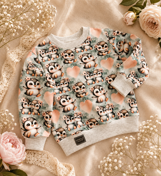 Bluza dziecięca „Pingwinki Love” – bluza premium dla dziewczynki | Little Atelier