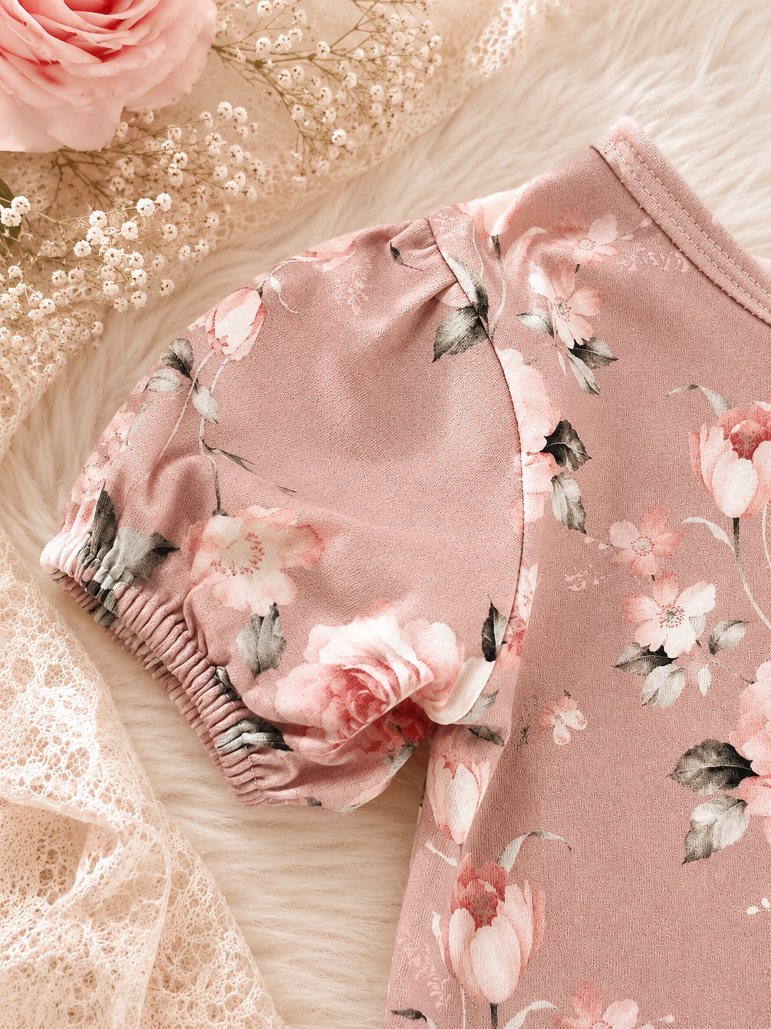 Komplet dziecięcy „Vintage Rose” – bluzeczka, legginsy i kolarki