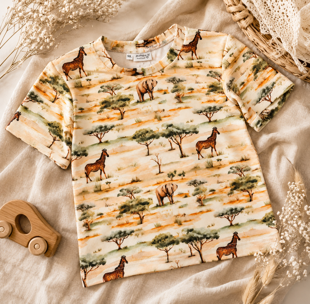 T-shirt dziecięcy „Safari” – odzież dziecięca premium szyta w Polsce | Little Atelier